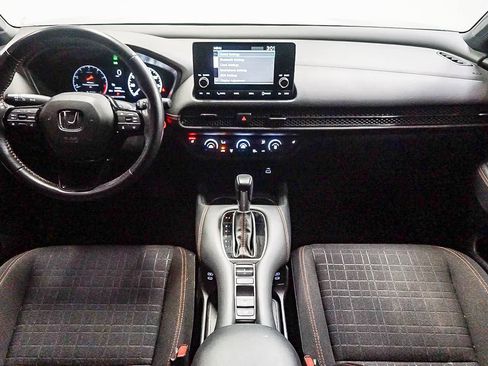 Used 2025 Honda HR-V Sport image 13