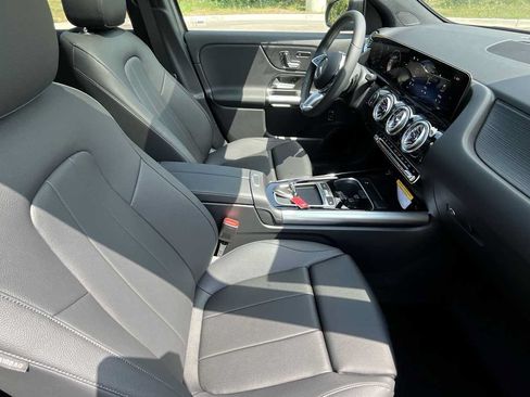 Used 2026 Mercedes-Benz GLA 250 4MATIC image 11