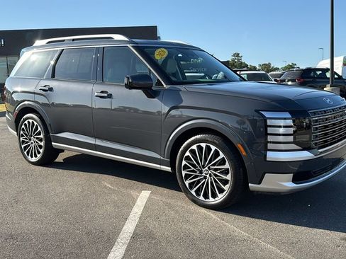 Certified 2026 Hyundai Palisade Calligraphy FWD image 1