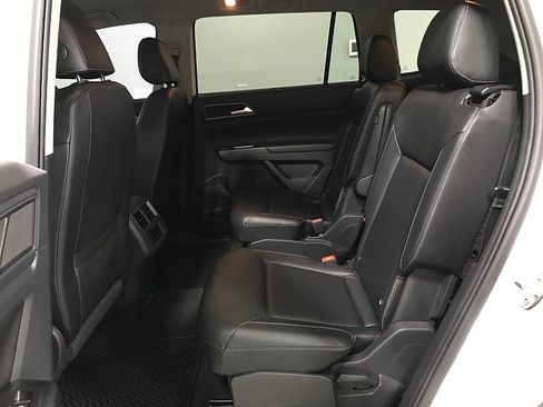 Used 2019 Volkswagen Atlas SE FWD image 16