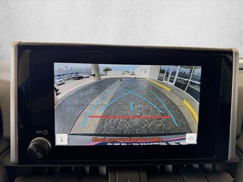 Used 2025 Toyota RAV4 XLE FWD image 13