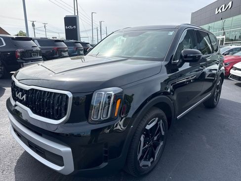 New 2025 Kia Telluride EX image 3