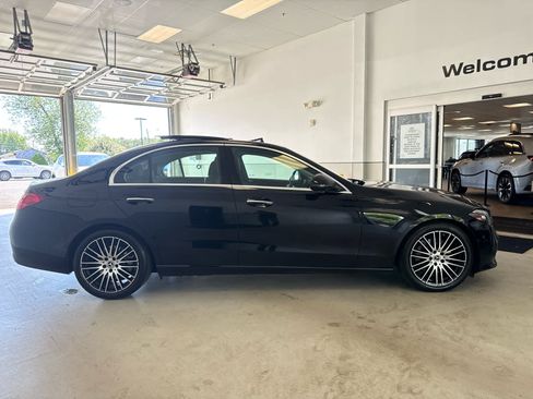 Used 2023 Mercedes-Benz C 300 4MATIC Sedan image 7