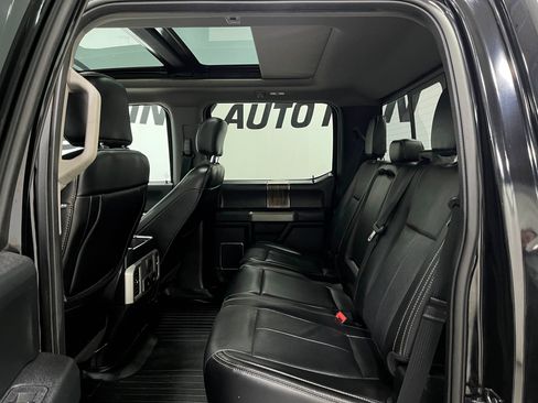Used 2018 Ford F150 Lariat w/ Equipment Group 502A Luxury AWD/4WD image 30