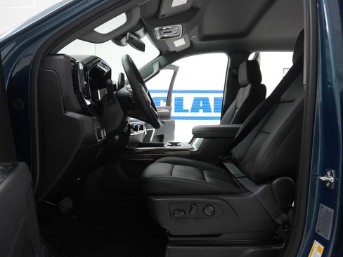 New 2026 Chevrolet Silverado 2500 LT w/ Trail Boss Package image 13