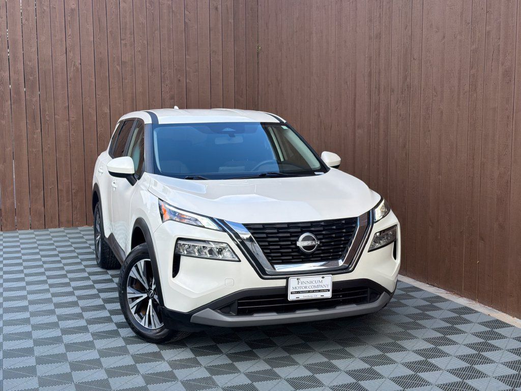 Used 2023 Nissan Rogue SV FWD image 10