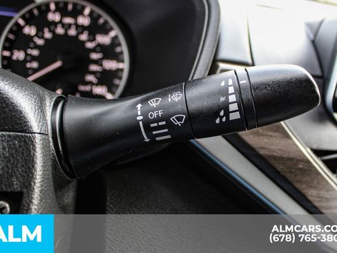 Used 2025 Nissan Altima 2.5 SV image 29