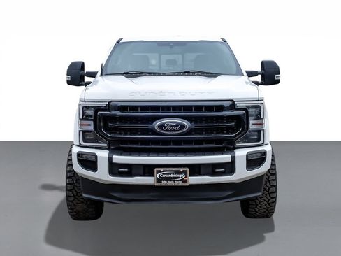 Used 2020 Ford F250 Lariat AWD/4WD image 3