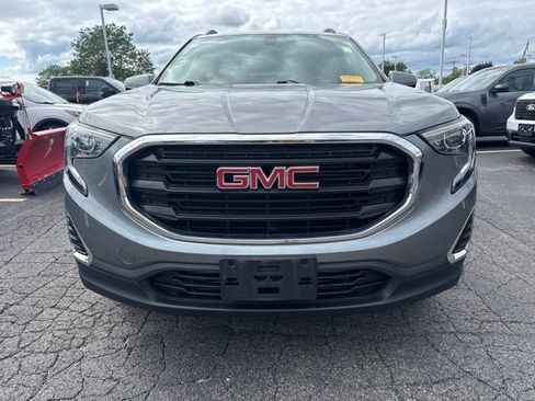 Used 2019 GMC Terrain SLE w/ Driver Convenience Package AWD/4WD image 2