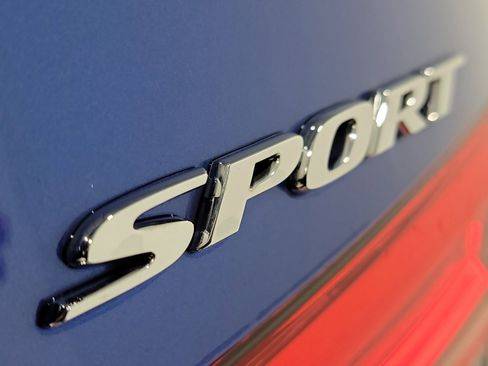 Used 2024 Honda Civic Sport image 33