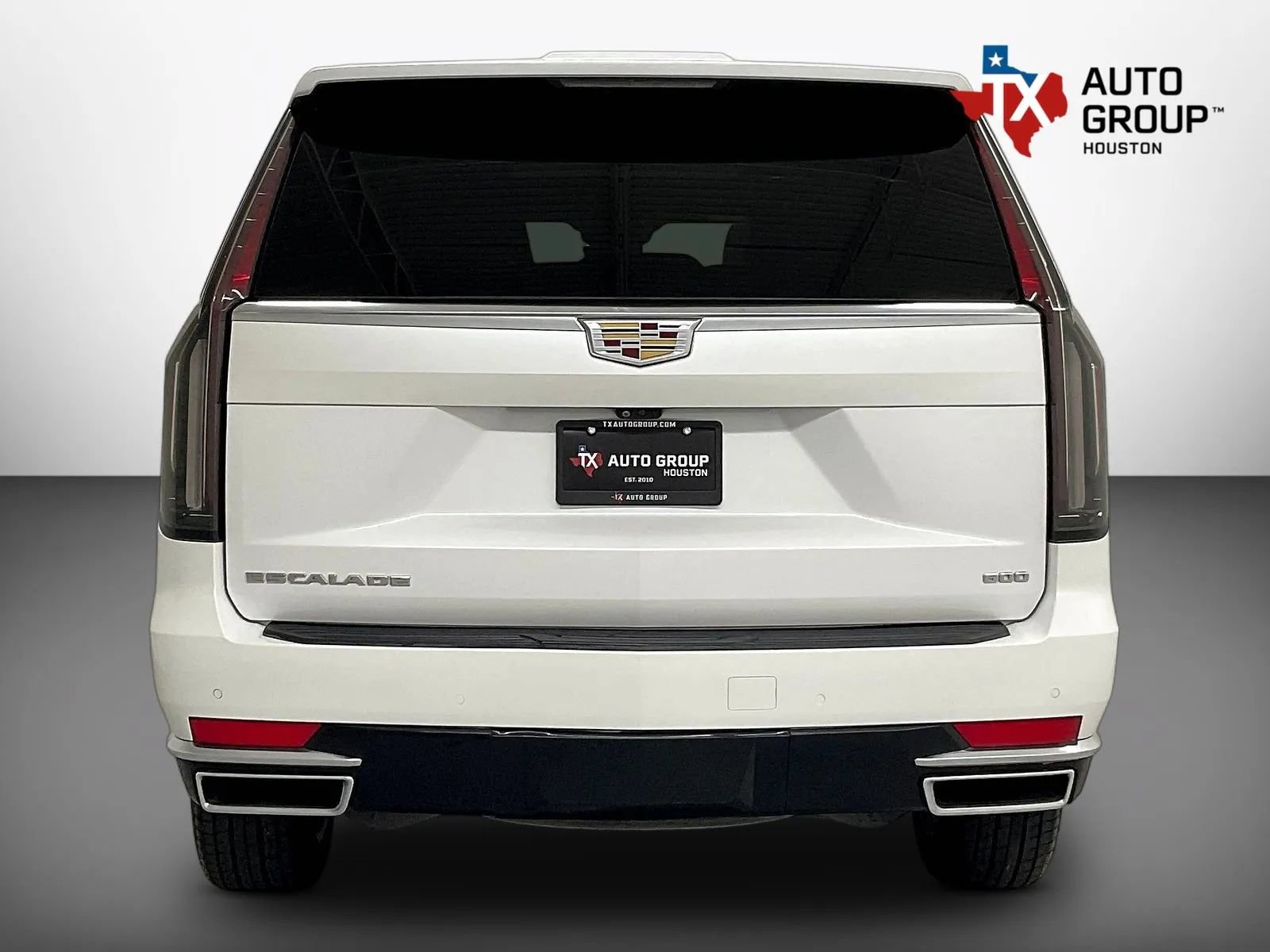 Used 2023 Cadillac Escalade ESV Premium Luxury w/ Performance Package AWD/4WD image 8