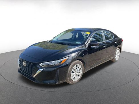 Used 2025 Nissan Sentra S image 7