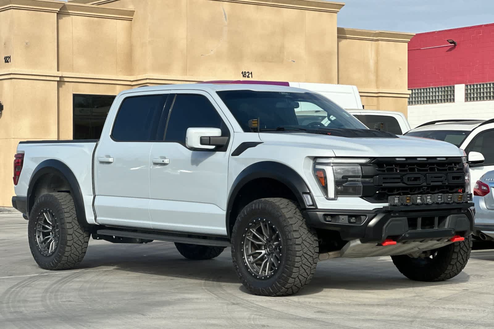 Used 2025 Ford F150 Raptor w/ Equipment Group 803A Raptor R AWD/4WD image 10