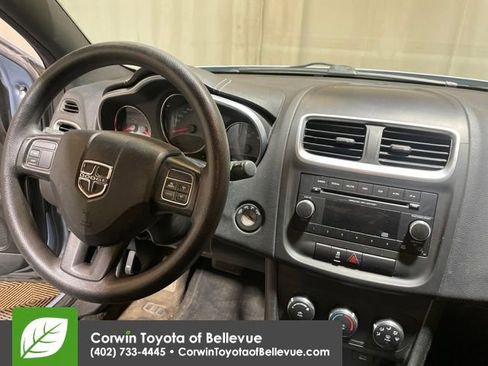 Used 2013 Dodge Avenger SE image 14