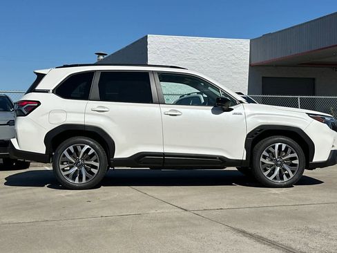 New 2026 Subaru Forester Touring AWD/4WD image 2