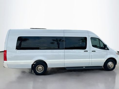 Used 2024 Mercedes-Benz Sprinter 3500 image 8