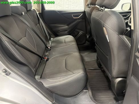 Used 2021 Subaru Forester AWD/4WD image 10
