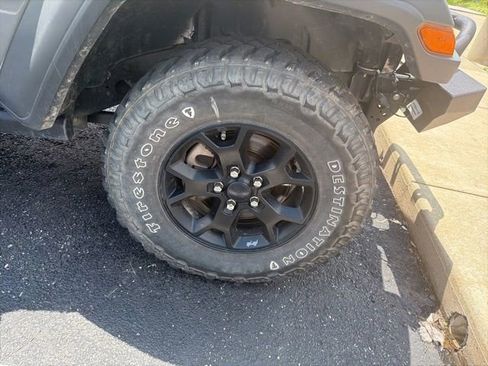 Used 2020 Jeep Wrangler Unlimited Sport AWD/4WD image 10
