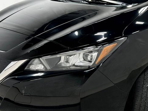 Used 2018 Nissan Leaf SL w/ SL Technology Package FWD image 34