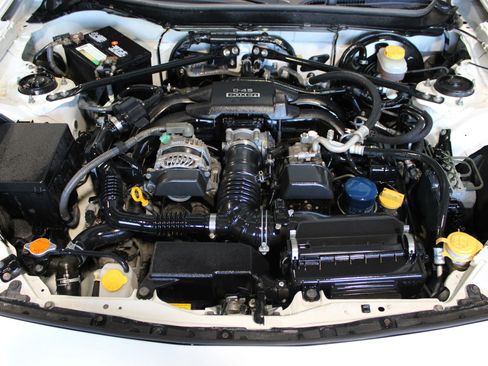 Used 2015 Subaru BRZ Limited w/ Popular Package #1B RWD image 28