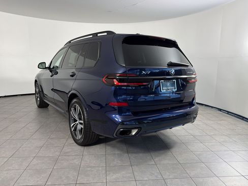 Used 2026 BMW X7 xDrive40i w/ Executive Package AWD/4WD image 3