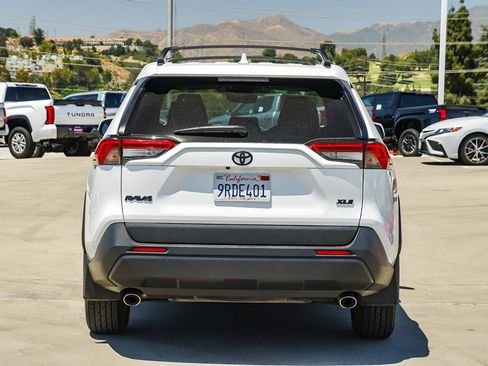 Used 2025 Toyota RAV4 XLE FWD image 6