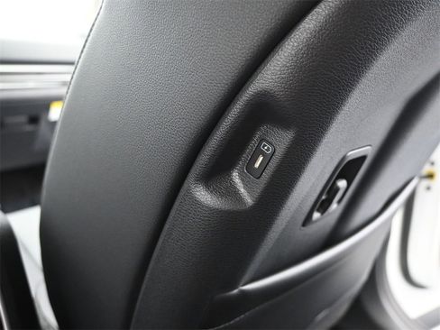 New 2026 Kia Sportage EX w/ EX Panoramic Sunroof Package image 14