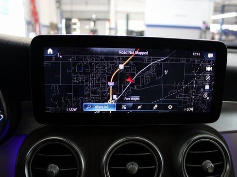 Used 2022 Mercedes-Benz GLC 300 4MATIC w/ Premium Package Lite image 20