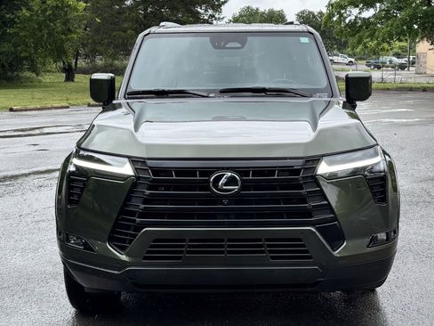 Used 2024 Lexus GX 550 w/ Accessory Package (Z1) AWD/4WD image 5
