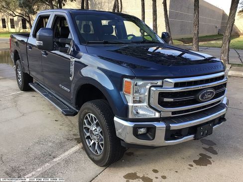 Used 2020 Ford F250 Lariat w/ Lariat Value Package image 4