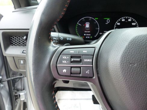 Used 2023 Honda CR-V Sport image 26