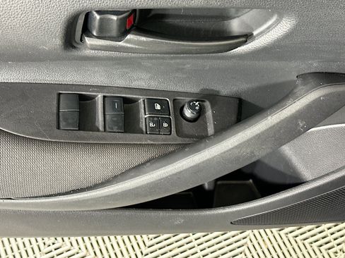Used 2024 Toyota Corolla LE FWD image 14