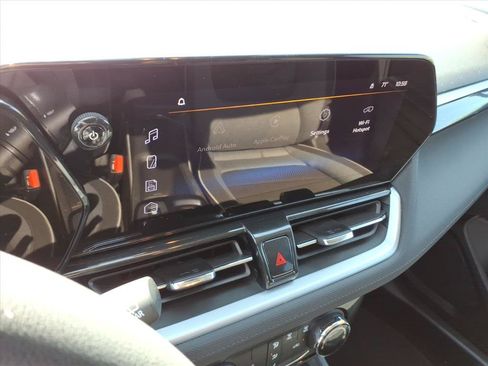 Certified 2025 Chevrolet TrailBlazer LT FWD image 13