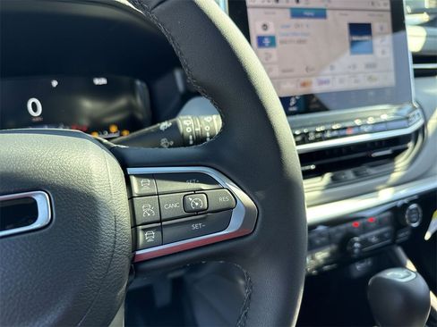 New 2026 Jeep Compass Limited w/ Sun, Sound & Navigation Group image 16