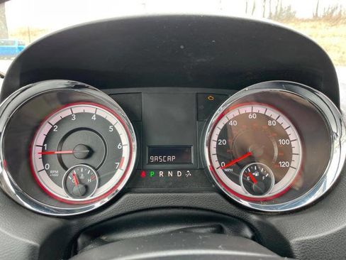 Used 2013 Dodge Grand Caravan American Value Package FWD image 37