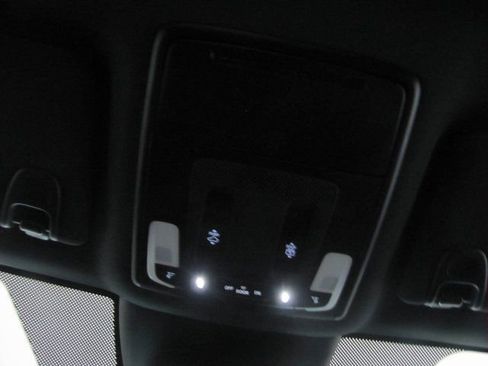 Certified 2023 Honda Pilot TrailSport image 8