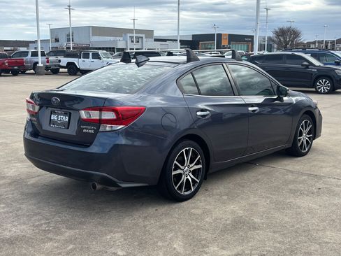 Used 2017 Subaru Impreza 2.0i Limited image 3