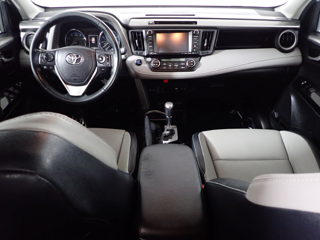 Used 2016 Toyota RAV4 Limited w/ Advanced Technology Package AWD/4WD image 32