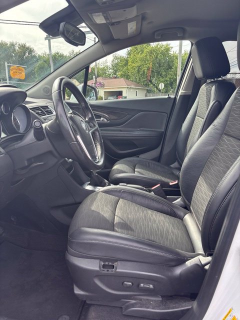 Used 2016 Buick Encore FWD image 10