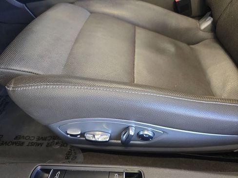 Used 2018 Porsche 911 Carrera image 30