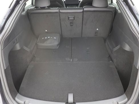 Used 2024 Tesla Model Y Long Range image 22
