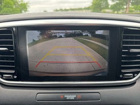 Used 2020 Kia Sportage S w/ S Premium Package FWD image 13