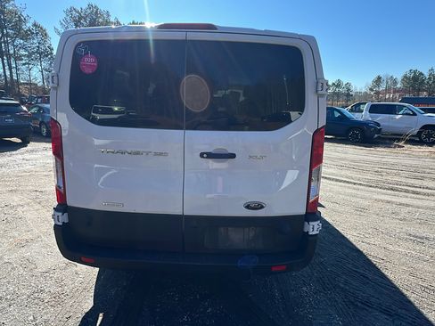 Used 2024 Ford Transit 350 XLT image 9