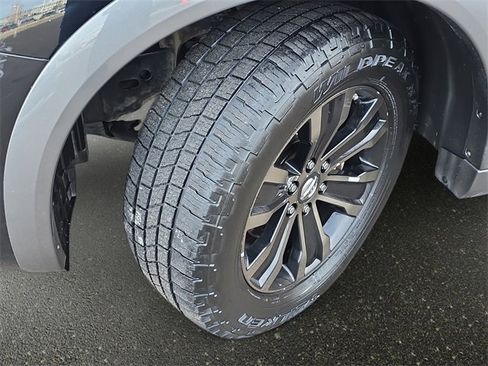 Used 2017 Nissan Armada Platinum w/ Captain Seat Package image 36