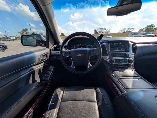 Used 2018 Chevrolet Tahoe Premier w/ Max Trailering Package RWD image 13