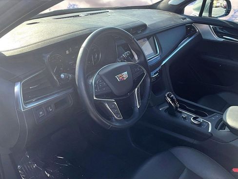 Certified 2023 Cadillac XT5 Premium Luxury image 17