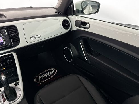 Used 2017 Volkswagen Beetle 1.8T SEL image 32