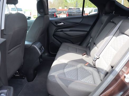 Used 2020 Chevrolet Equinox LT FWD image 28