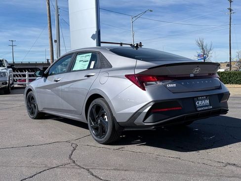 New 2026 Hyundai Elantra SEL Sport image 5