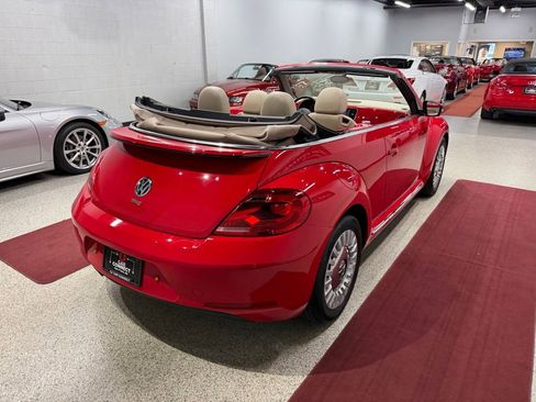 Used 2015 Volkswagen Beetle 1.8T FWD image 13
